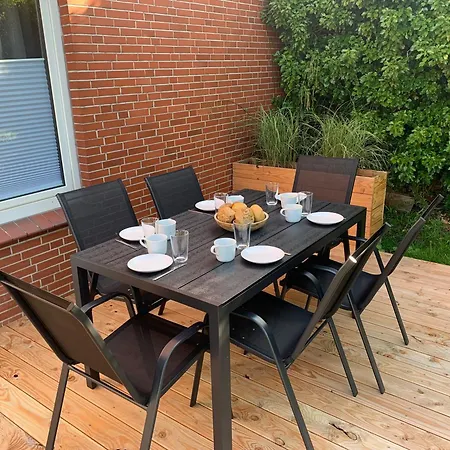 Vier Nordlichter Erdgeschosswohnung Mit Terrasse Und Garten Appartamento